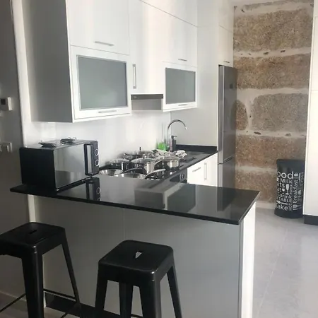 A Esmorga Appartement Ourense Buitenkant foto