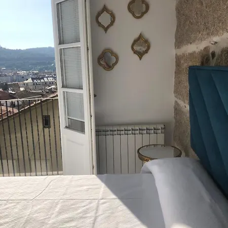A Esmorga Appartement Ourense Buitenkant foto