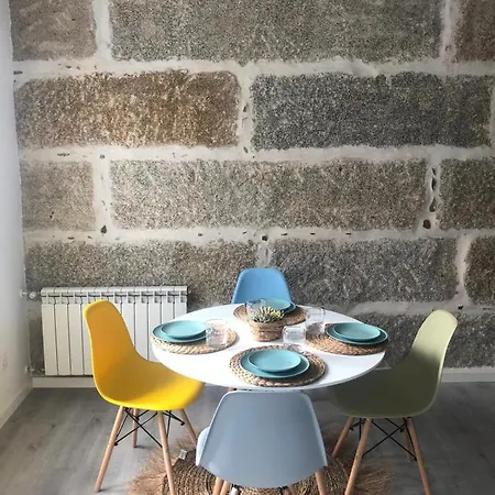 A Esmorga Appartement Ourense Buitenkant foto