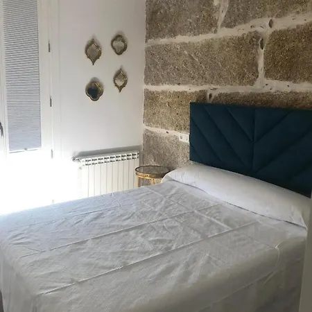 A Esmorga Appartement Ourense Buitenkant foto